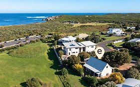 Ocean View - Seaside Getaway Near Surfers Point